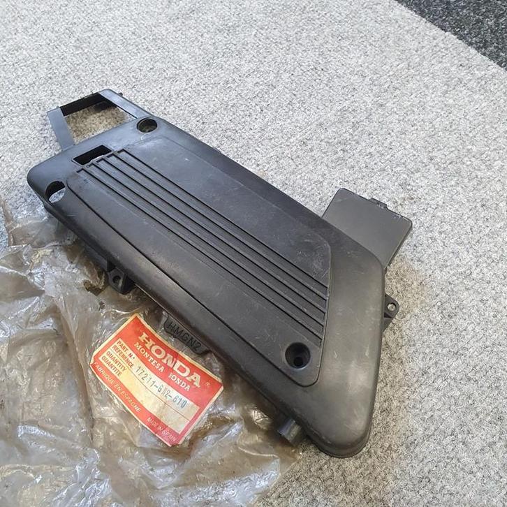 Luchtfilterkap deksel Honda Vision o.t. / Peugeot Rapido (1), Fietsen en Brommers, Brommeronderdelen | Scooters, Nieuw, Honda