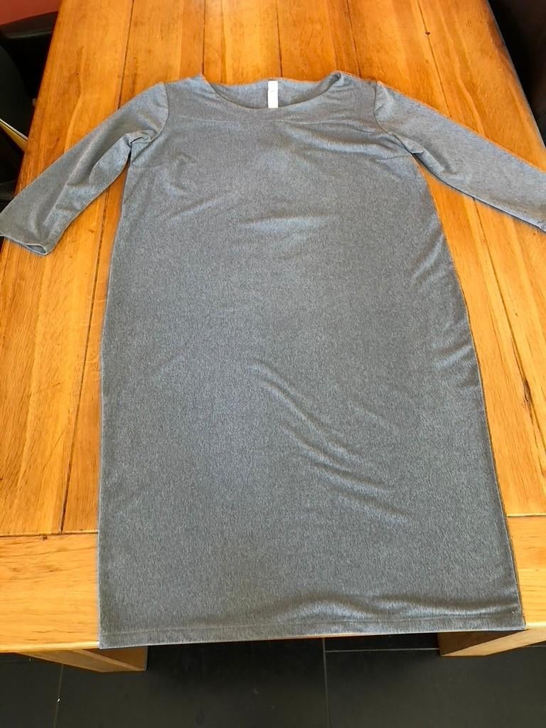 Grijs Follie di Garbo jurkje, maat M, Maat 38/40 (M), Verzenden, Zo goed als nieuw, Grijs