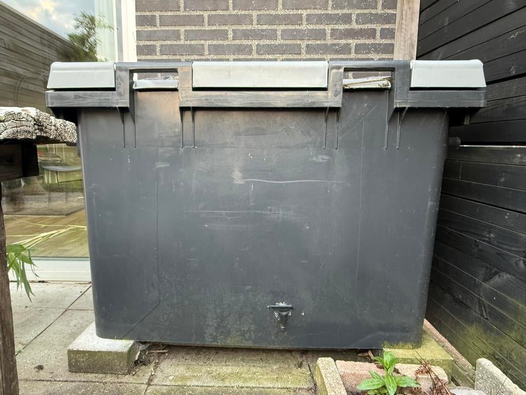 Container 124x64x88 tbv papier, afval, ijsbad + kraantje, Ophalen, Gebruikt