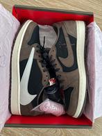 Travis scott x jordan mocha low 44.5, Travis Scott, Bruin, Nieuw, Ophalen of Verzenden