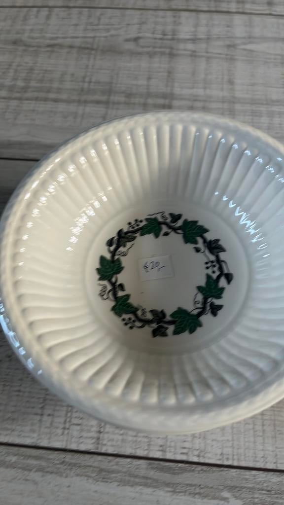 4 dessertschaaltjes schaaltjes puntgaaf stradfort wedgwood, Antiek en Kunst, Ophalen