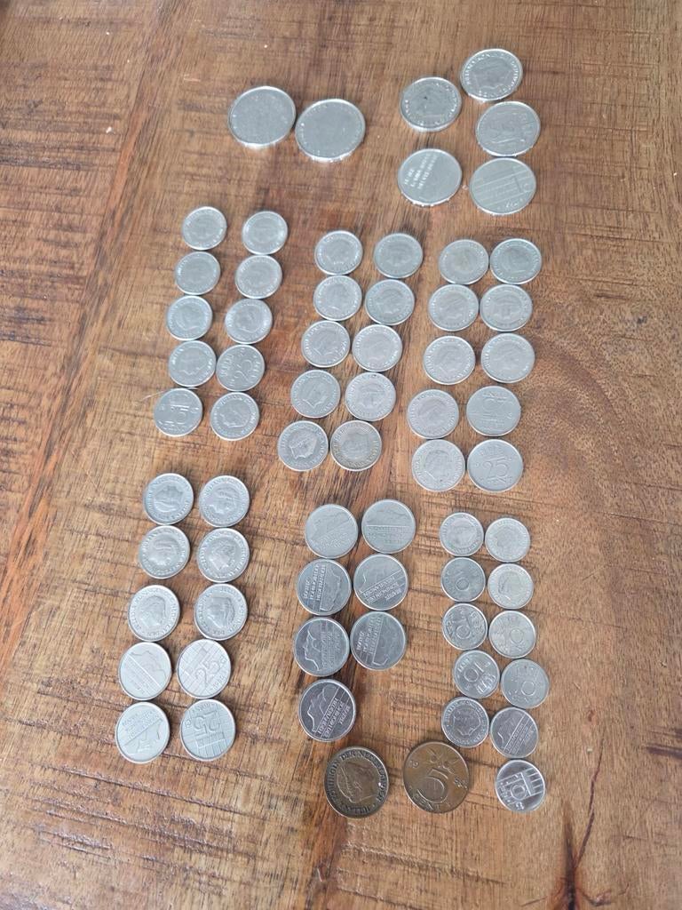 Diverse gulden munten uit verschillende jaartallen, Ophalen, Koningin Juliana, Overige waardes, Losse munt