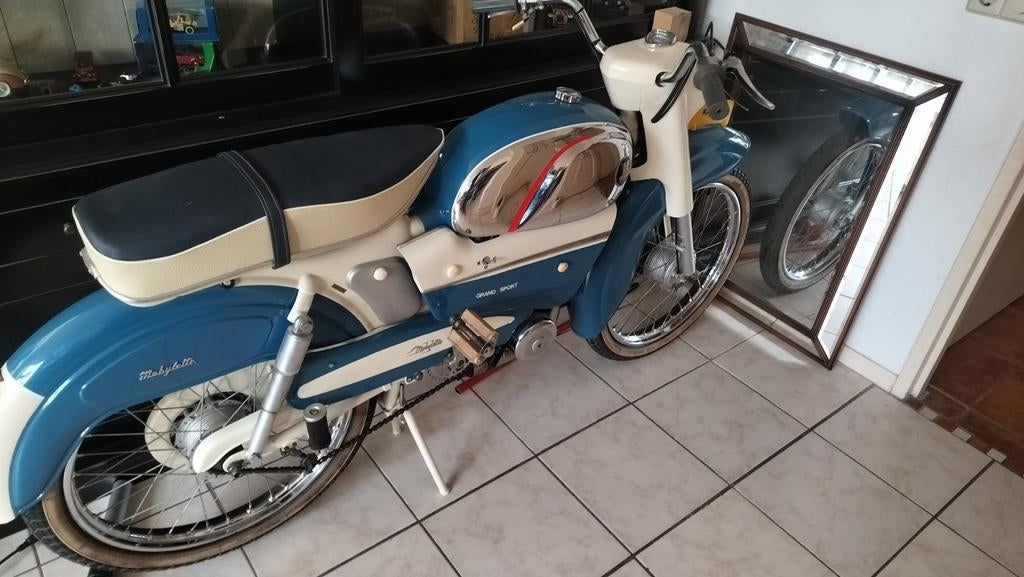 Mobylette Grand Sport, Fietsen en Brommers, Brommers | Oldtimers, Ophalen of Verzenden, Overige merken