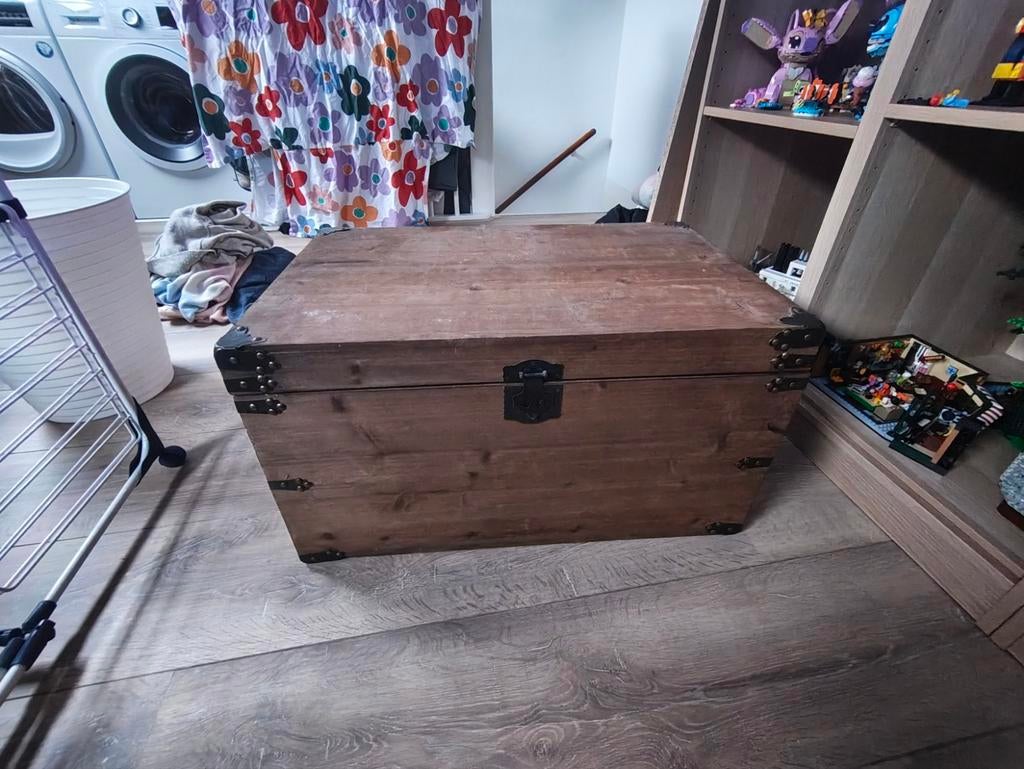 Houten Kist - 69x45x38 cm, Gebruikt, Grenenhout, Minder dan 50 cm, Ophalen of Verzenden