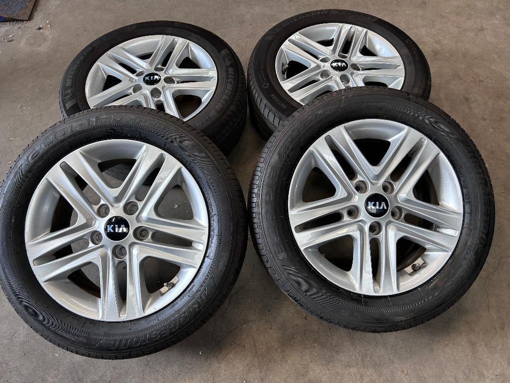 16 inch originele velgen + zomerbanden Kia (PRO) CEED, Gebruikt, 16 inch, Banden en Velgen, Personenwagen