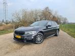 BMW 5-Serie 520d 190pk Aut 2018 Grijs M-Sport Touring VOLL, 1995 cc, Euro 6, 2000 kg, Leder