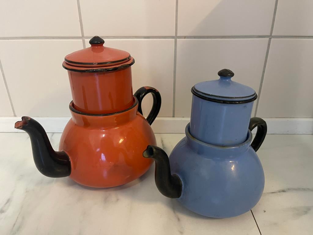 Koffiepotjes met filter emaille 2 stuks, Ophalen of Verzenden