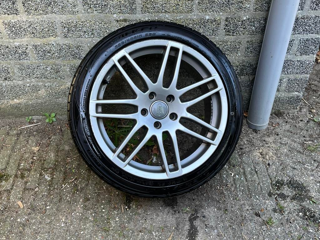 RS4 Velgen 18 inch met 235/45/18 banden, Auto-onderdelen, Banden en Velgen, Ophalen, 18 inch, Gebruikt, Banden en Velgen