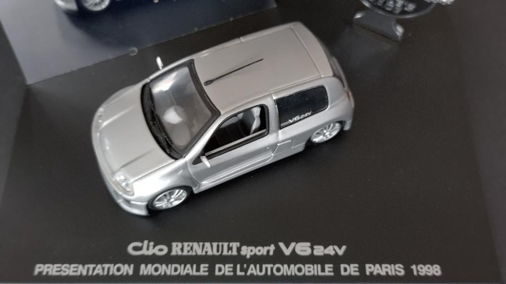 UNIVERSAL HOBBIES UH 1/43 - Renault Clio Sport Trophy Letellier