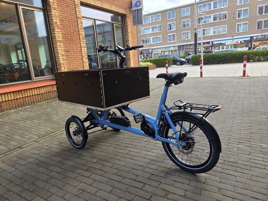 Elektrische Chike e-cargobike bakfiets - Ideaal voor stad, Fietsen en Brommers, Fietsen | Bakfietsen, 4 kinderen of meer, Info@chike.nl