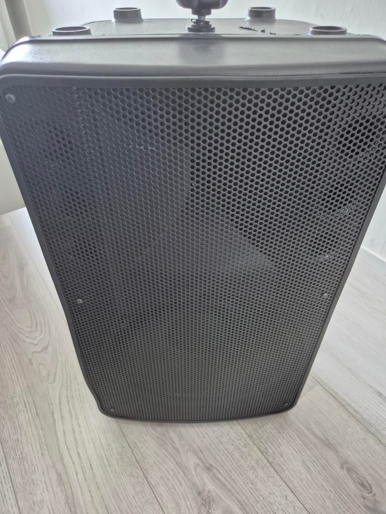 Mackie ART 300A Actieve(tekst goed lezen), Ophalen, Gebruikt