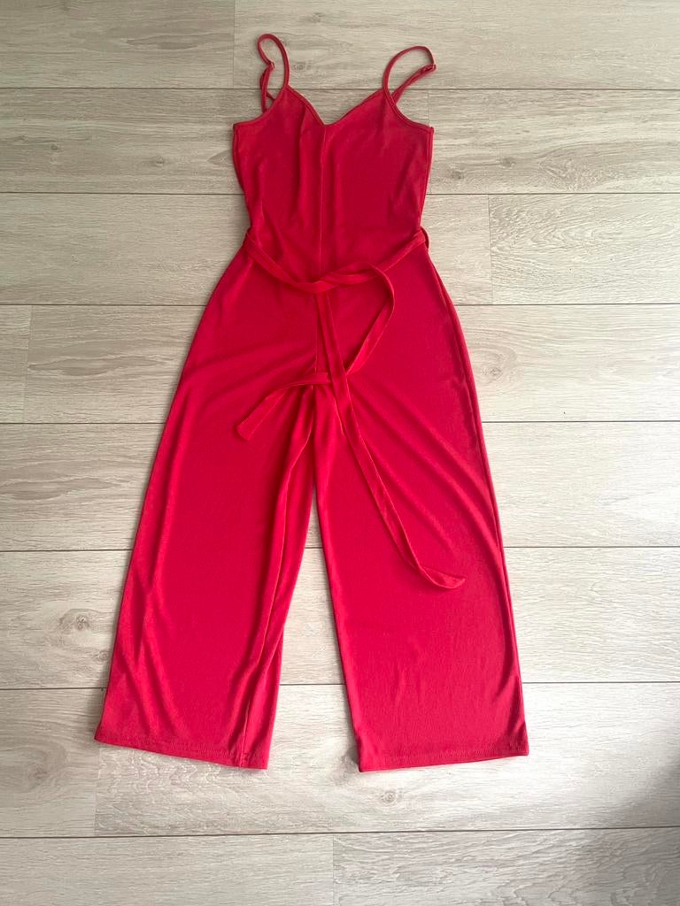 Rode culotte driekwarts jumpsuit met spaghetti bandjes, Kleding | Dames, Jumpsuits, Ophalen, Zo goed als nieuw, Maat 36 (S), Rood