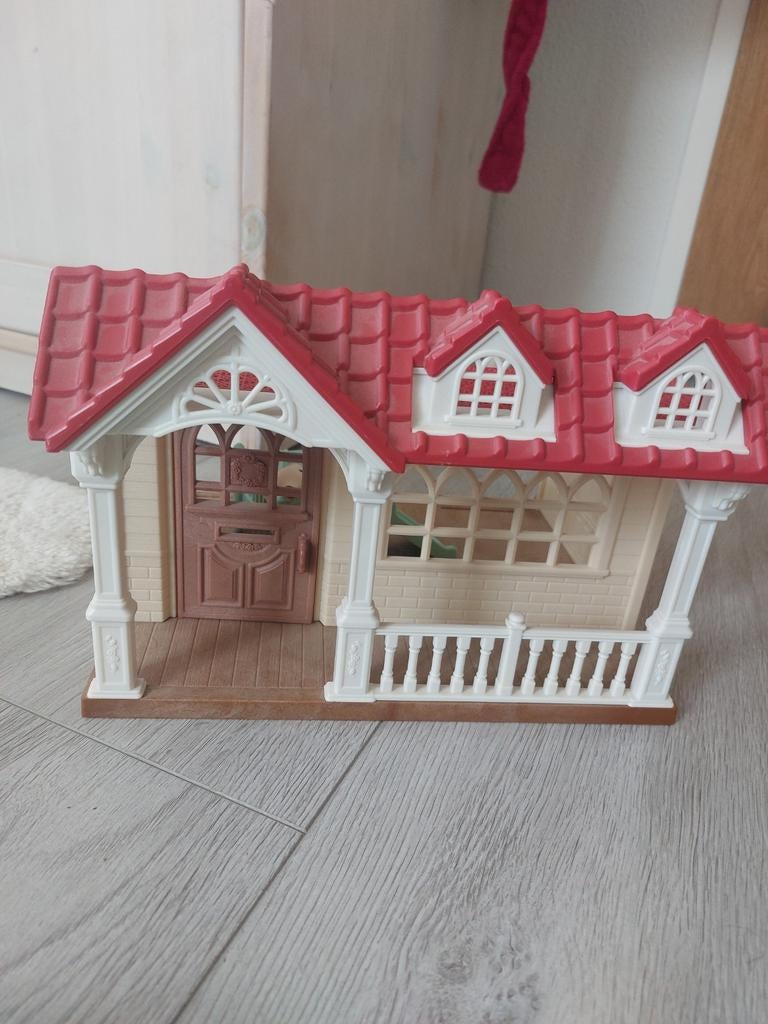 Frambozen huis sylvanian families 5393, Kinderen en Baby's, Speelgoed | Poppenhuizen, Ophalen of Verzenden, Zo goed als nieuw