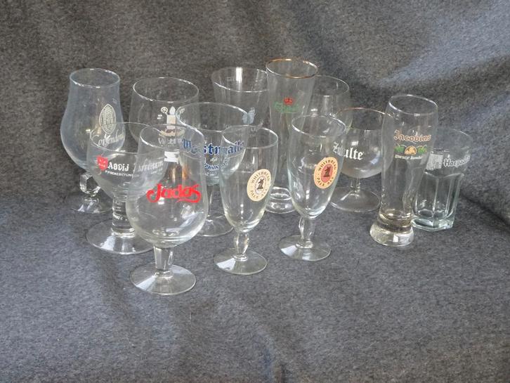 Dertien speciale bierglazen, Verzamelen, Biermerken, Gebruikt, Glas of Glazen, Overige merken, Ophalen of Verzenden