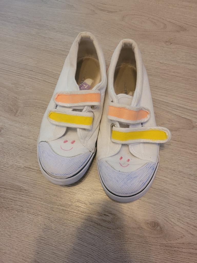 Gym schoenen, Ophalen