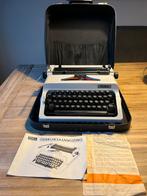 Vintage zeer goede staat typemachine van Robotron, de Erika, Diversen, Ophalen, Zo goed als nieuw