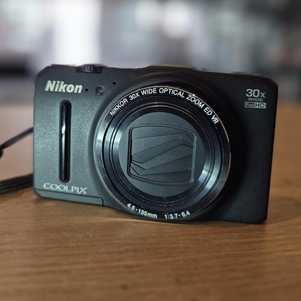 Nikon Coolpix S9700 16,76MP 30x Optische Zoom Compactcamera, Audio, Tv en Foto, Fotocamera's Digitaal, Nikon, Gebruikt, Support@nikon.com