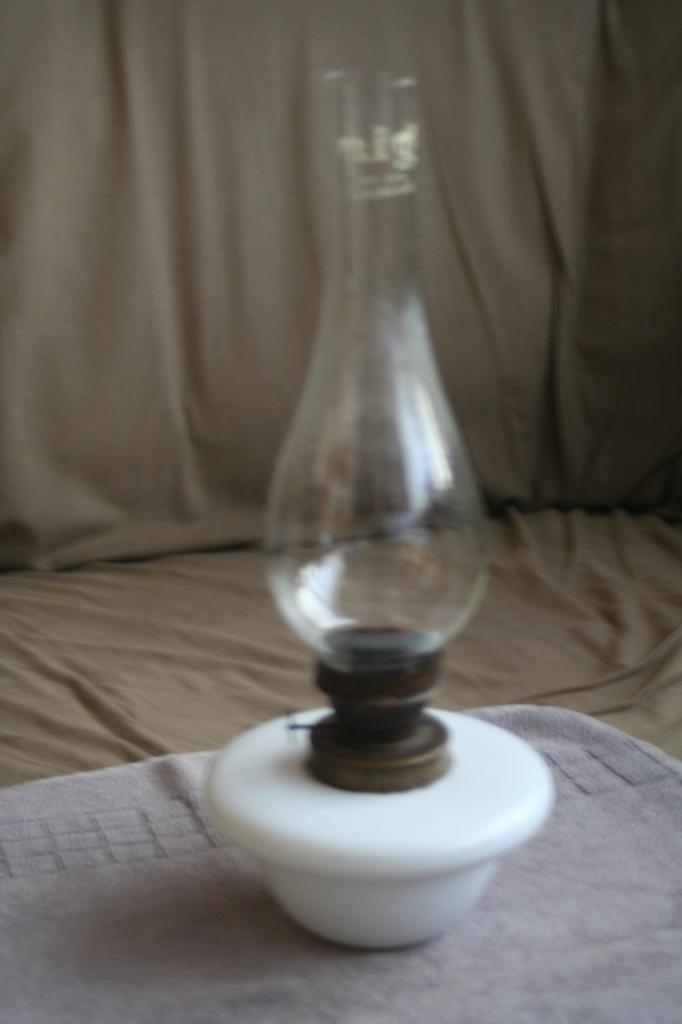 Antieke zeer mooie oude 2 Olielamp, Antiek en Kunst, Antiek | Lampen, Ophalen of Verzenden