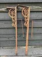 Hekwerk balkonrand gietijzer, Ophalen