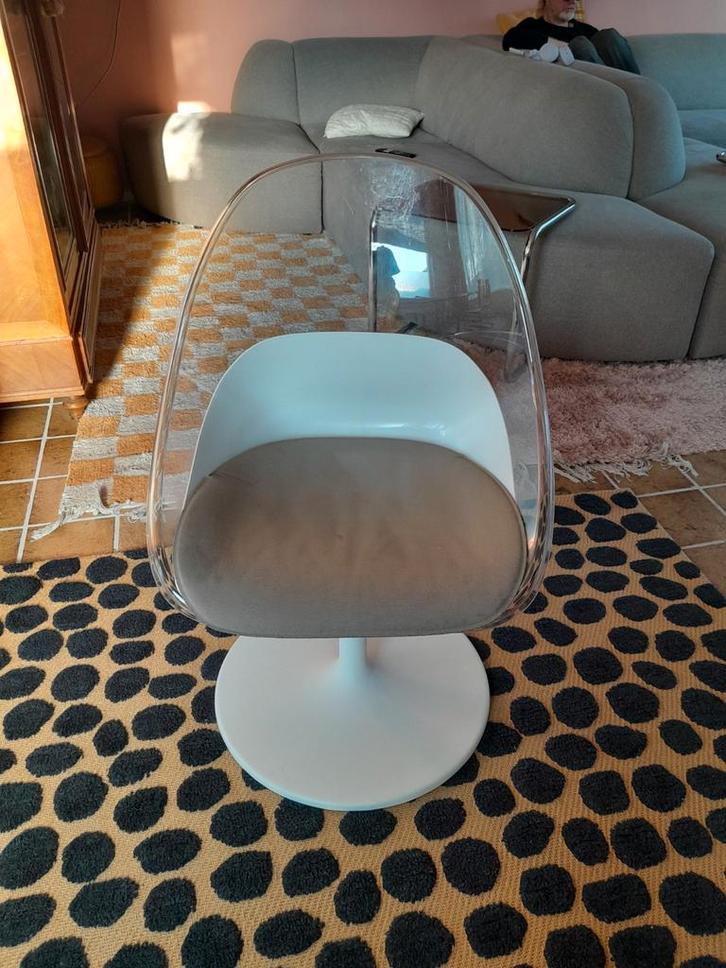 BALTSAR IKEA Stoel, Huis en Inrichting, Stoelen, Zo goed als nieuw, Eén, Kunststof, Stof, Wit, Ophalen of Verzenden