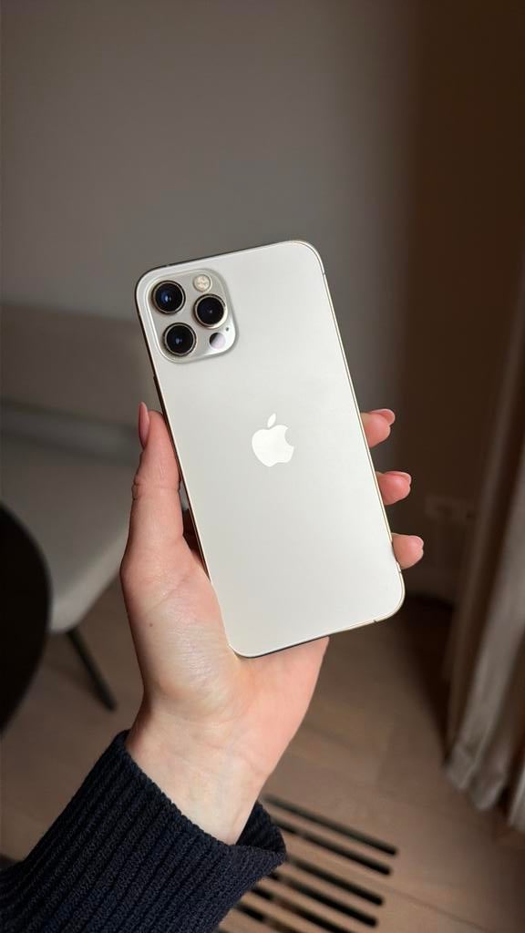 iPhone 12 Pro Goud 128GB. Goede staat, lichte gebruikssporen, Ophalen, 78 %, IPhone 12 Pro, Zonder simlock