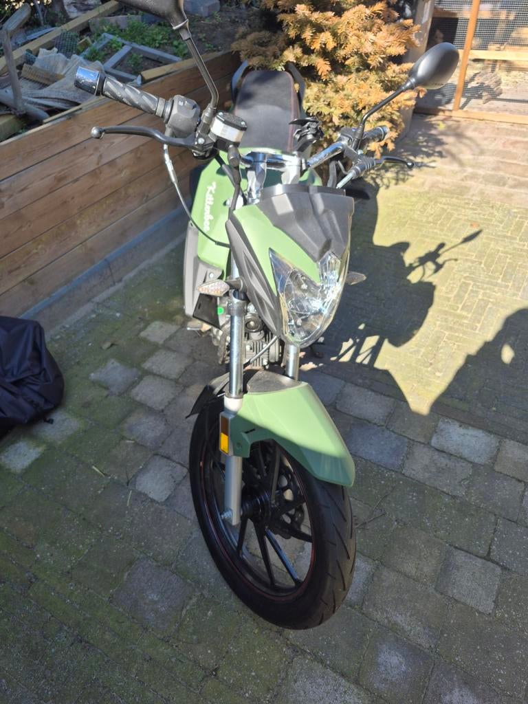 Killerbee F31 Scooter - Groen, Ophalen, Gebruikt, Killerbee, Maximaal 45 km/u
