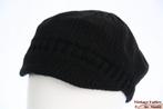 Gebreide pet muts met klep zwart of wit acryl 50-58 Nieuw, Ophalen of Verzenden, Nieuw, 57 cm (M, 7⅛ inch) of minder, Pet