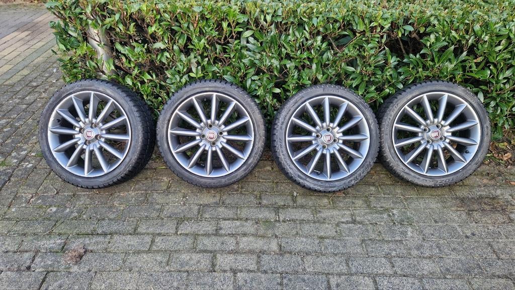Fiat Grande Punto Evo & Opel Corsa D velgen 205/45/17, Auto-onderdelen, Banden en Velgen, Ophalen, Banden en Velgen, 17 inch, Personenwagen