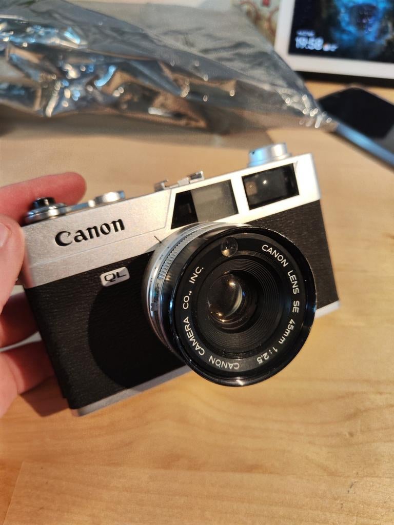 Canon canonet QL25 mist batterijklep, Audio, Tv en Foto, Fotocamera's Analoog, Ophalen of Verzenden, Gebruikt, Compact, Canon