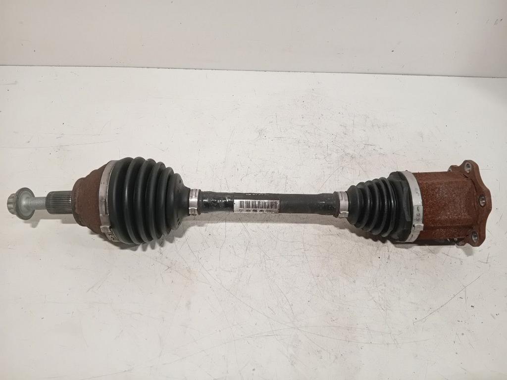 Aandrijfas links voor Skoda Octavia, Auto-onderdelen, Transmissie en Toebehoren, Onderdelen@venauto.nl, Van der Ven Autorecycling B.V.
