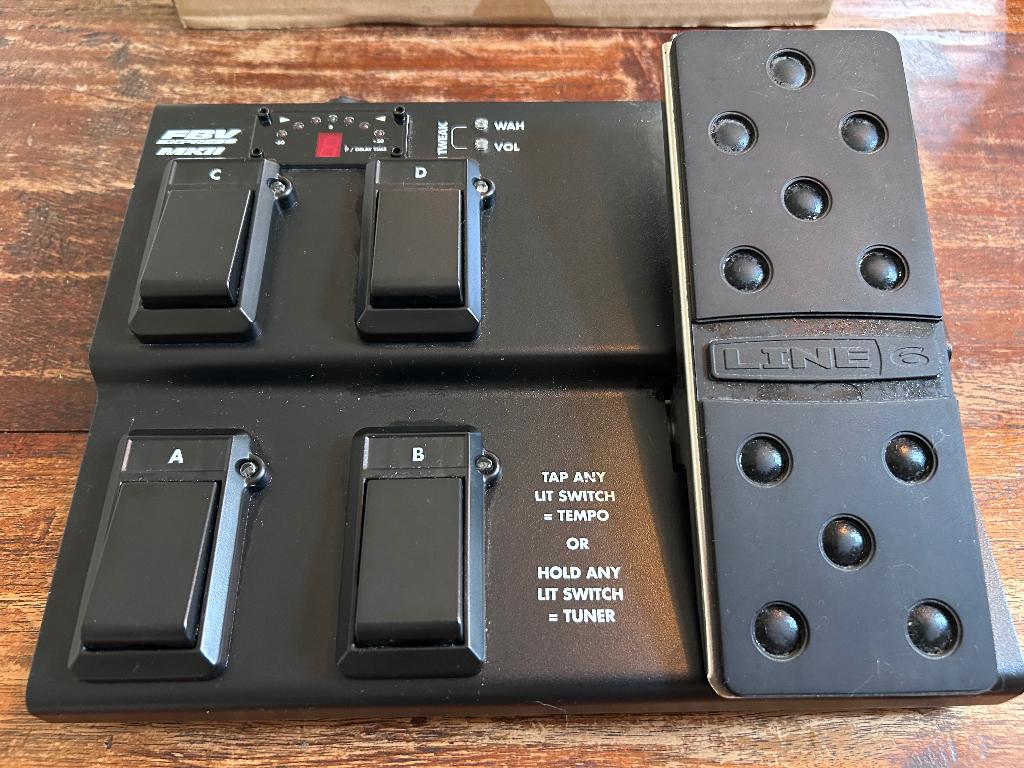 Line 6 FBV Express MK2  footcontroller, Muziek en Instrumenten, Ophalen of Verzenden, Zo goed als nieuw, Multi-effect