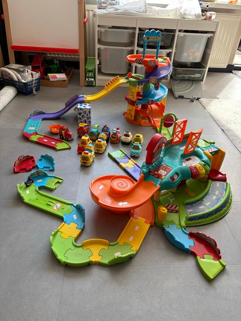 Grote VTech Toet Toet Auto's speelset met garage en meer, Ophalen, Gebruikt