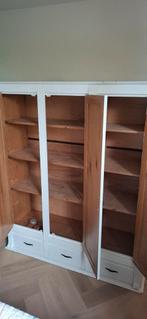 Witte grenen kast, Gebruikt, 150 tot 200 cm, Ophalen of Verzenden, Landelijk