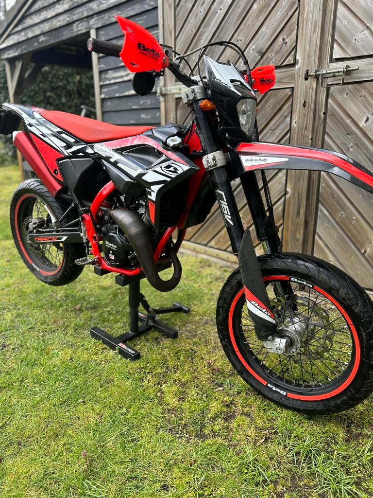 Beta rr 50, Ophalen, 6 versnellingen, Maximaal 45 km/u, Zo goed als nieuw