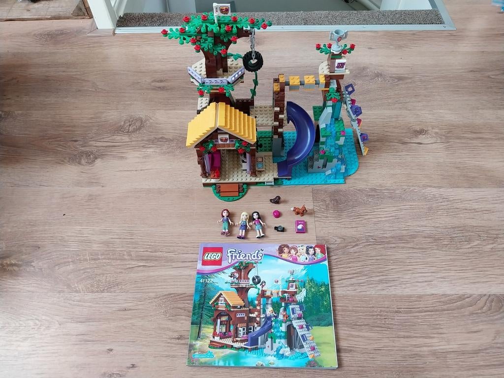 lego friends 41122 avonturenkamp boomhuis, Ophalen of Verzenden, Zo goed als nieuw