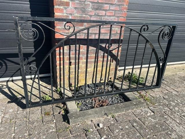 Te Koop Sierhekwerk, Ophalen, Zo goed als nieuw, IJzer, Sierhekwerk