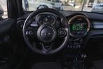 MINI Hatchback Cooper JCW / Panoramadak / Sportstoelen / Com, Auto's, Mini, 1160 kg, 136 pk, Gebruikt, Met garantie (alle)