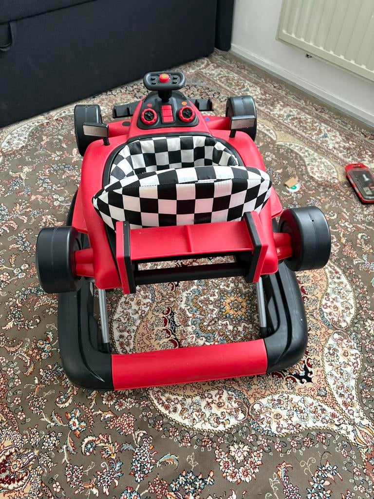 Rode loopstoel in raceauto-stijl, Ophalen, Gebruikt, Jongen of Meisje