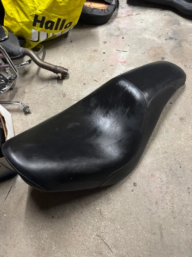 Harley Davidson Springer/Fatboy Zadel, Ophalen of Verzenden