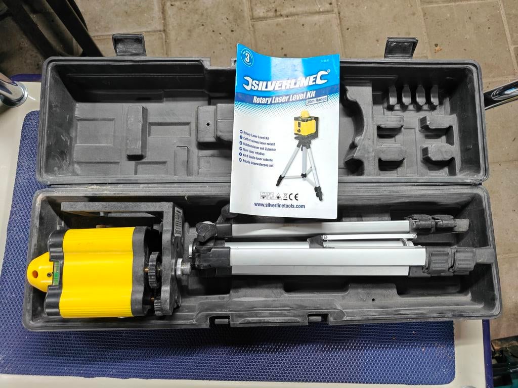 Silverline Roterende Laserwaterpas Kit, Ophalen, Gebruikt, Overige meters