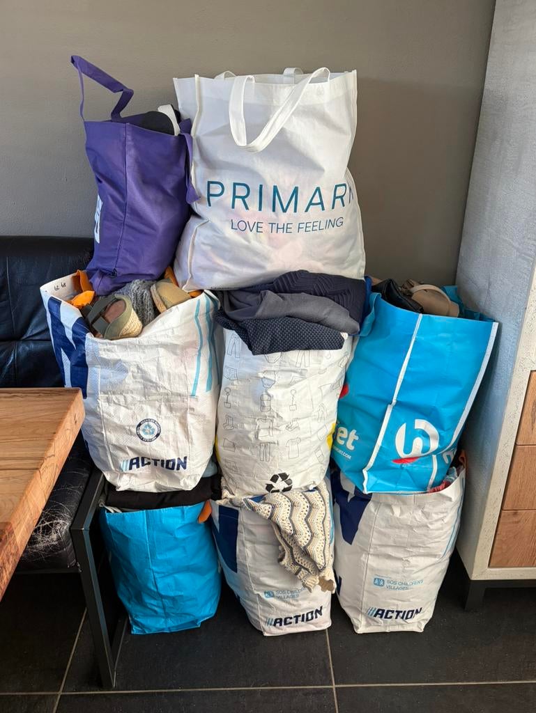 Partij kleding - Moet nu weg!!, Ophalen, Zo goed als nieuw, Overige maten