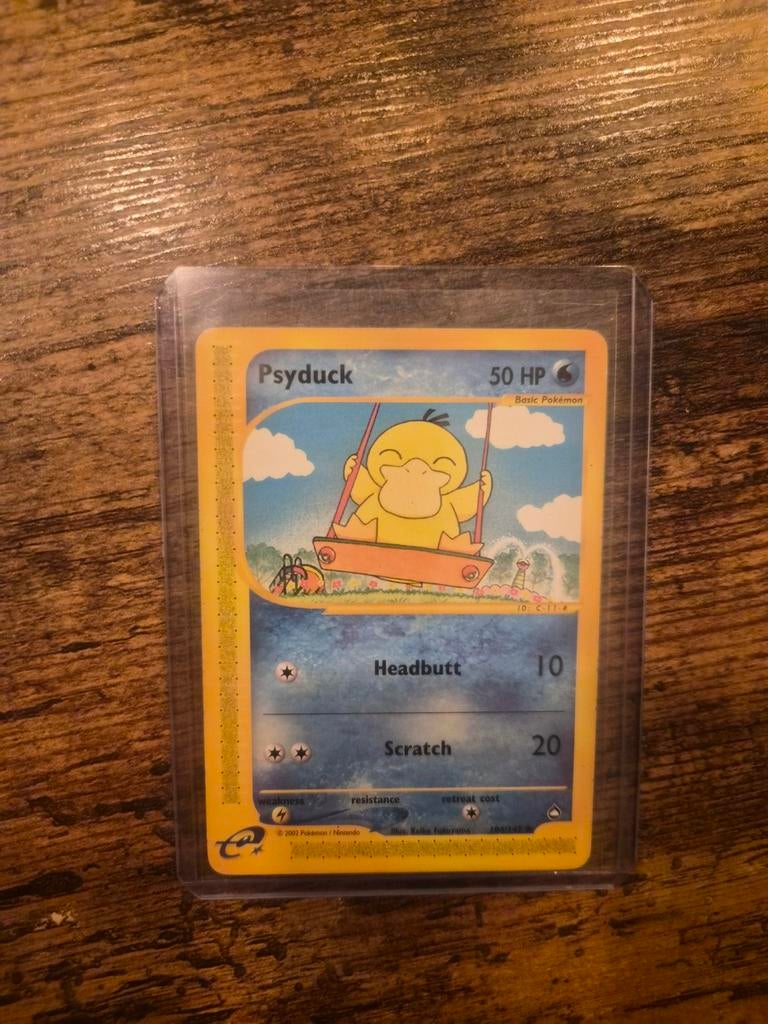 Psyduck Pokémon Kaart (2001) - Zeer Goede Staat, Ophalen of Verzenden, Zo goed als nieuw, Losse kaart