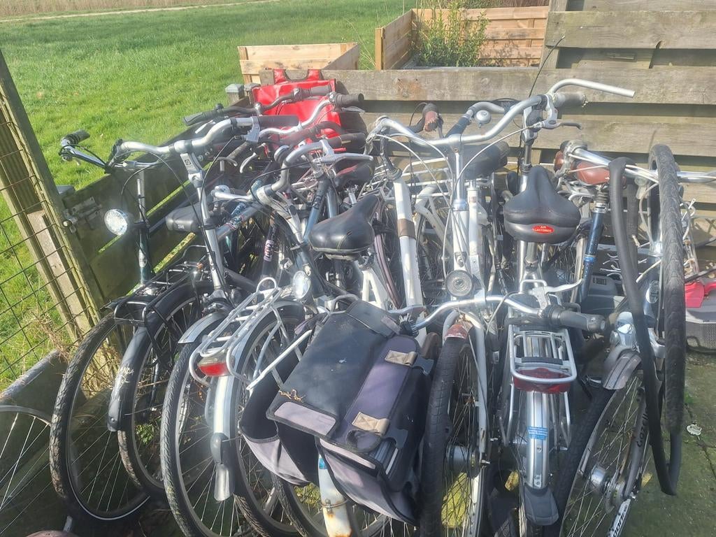 Te koop van alles wat aan fietsen, Ophalen