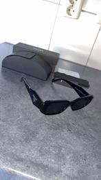 Nieuw zonnebril in doos, Ophalen of Verzenden, Zo goed als nieuw, Zwart, Overige merken