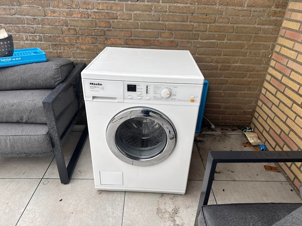 Miele Wasmachine Edition 111, 6 tot 8 kg, Gebruikt, Ophalen of Verzenden, 1600 toeren of meer