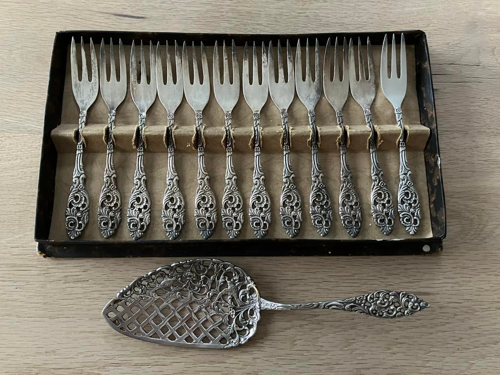 Antieke verzilverde gebaksvorkjes en taartschep, Ophalen of Verzenden