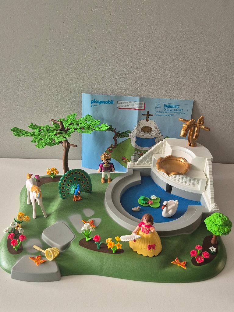 Playmobil fontein met veel toebehoren, Kinderen en Baby's, Speelgoed | Playmobil, Ophalen of Verzenden, Gebruikt, Complete set