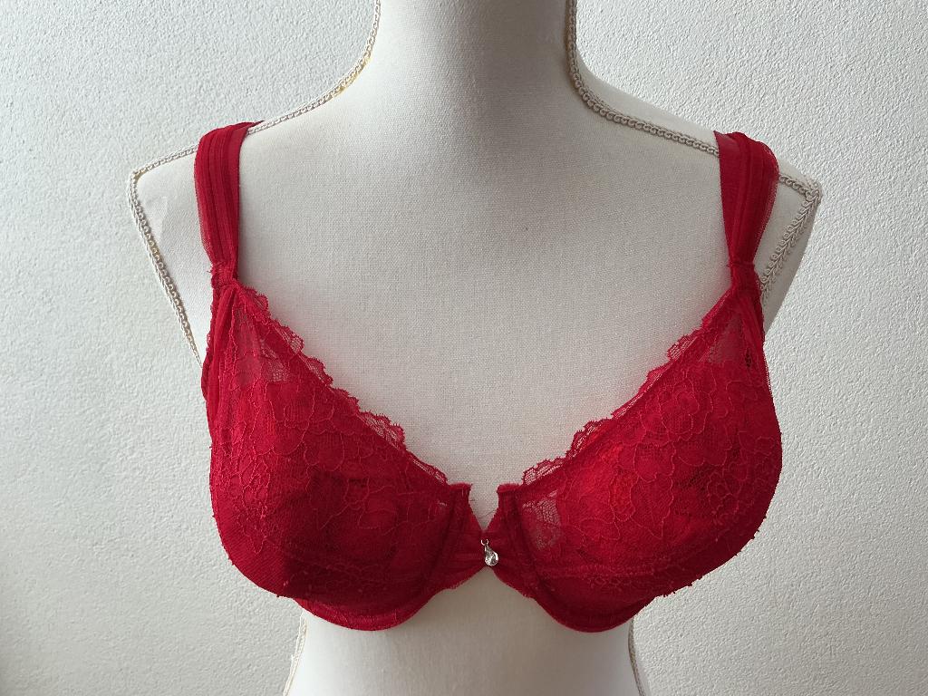 Hunkemöller BH 80E rood kant, Hunkemöller, Ophalen of Verzenden, Rood, BH