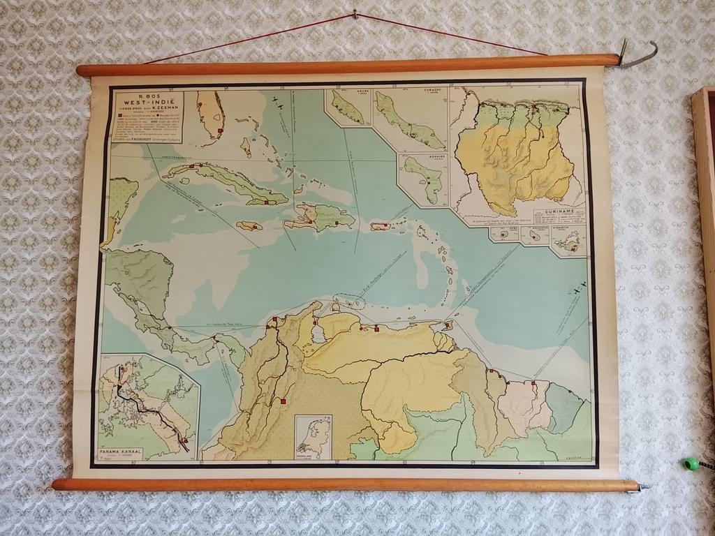 Oude Schoolplaat R. Bos West-Indië - Vintage Kaart, Antiek en Kunst, Antiek | Schoolplaten, Ophalen of Verzenden, Aardrijkskunde