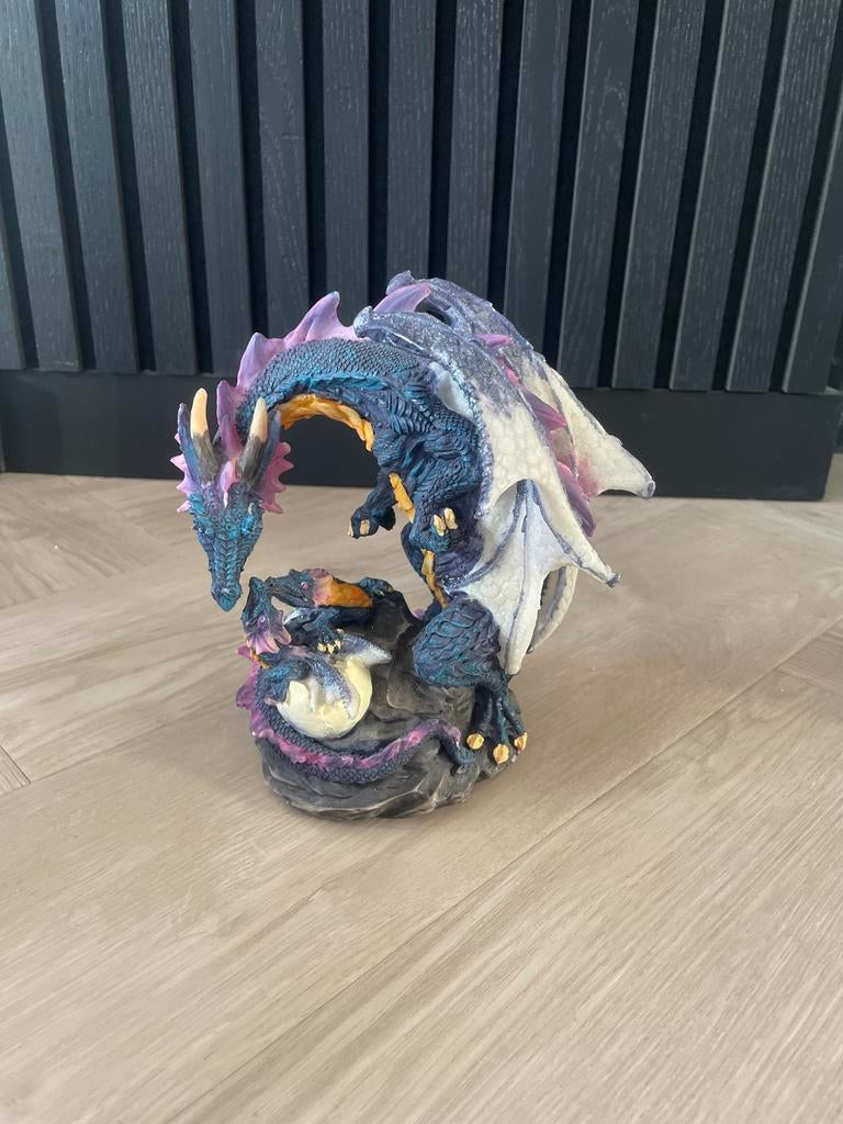 Prachtig Drakenbeeld met Ei - Fantasy Decoratie, Verzamelen, Ophalen, Zo goed als nieuw, Fantasy